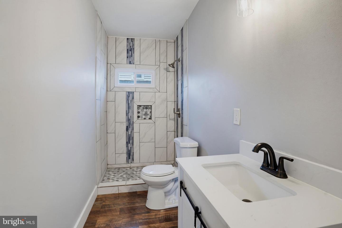 616 Charles Ave Property Photo 15