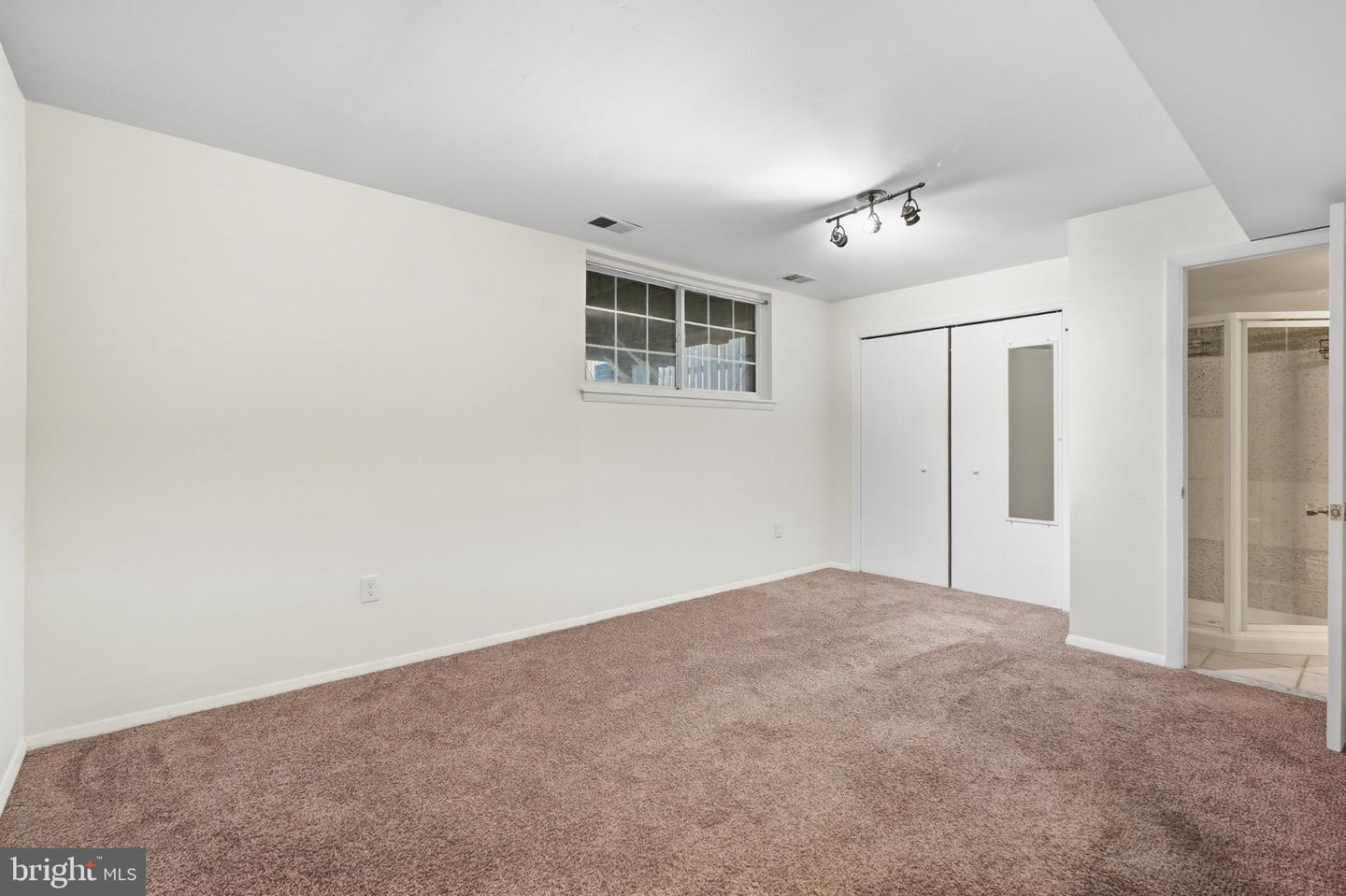 1187 Convey Harbour Property Photo 8