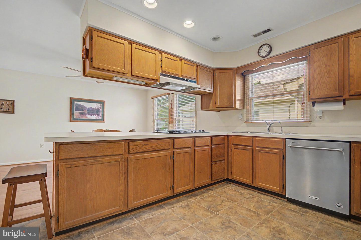 847 Rudder Way Property Photo 5
