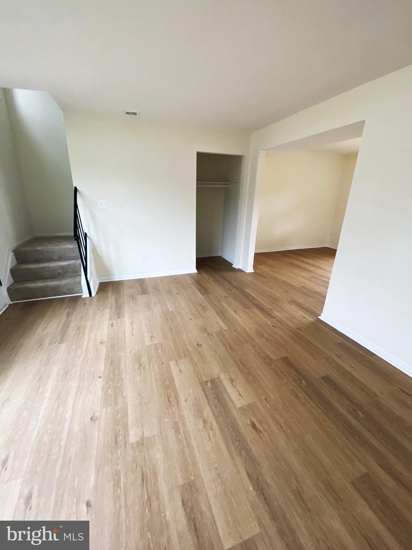 7707 Queens Rd Property Photo 15
