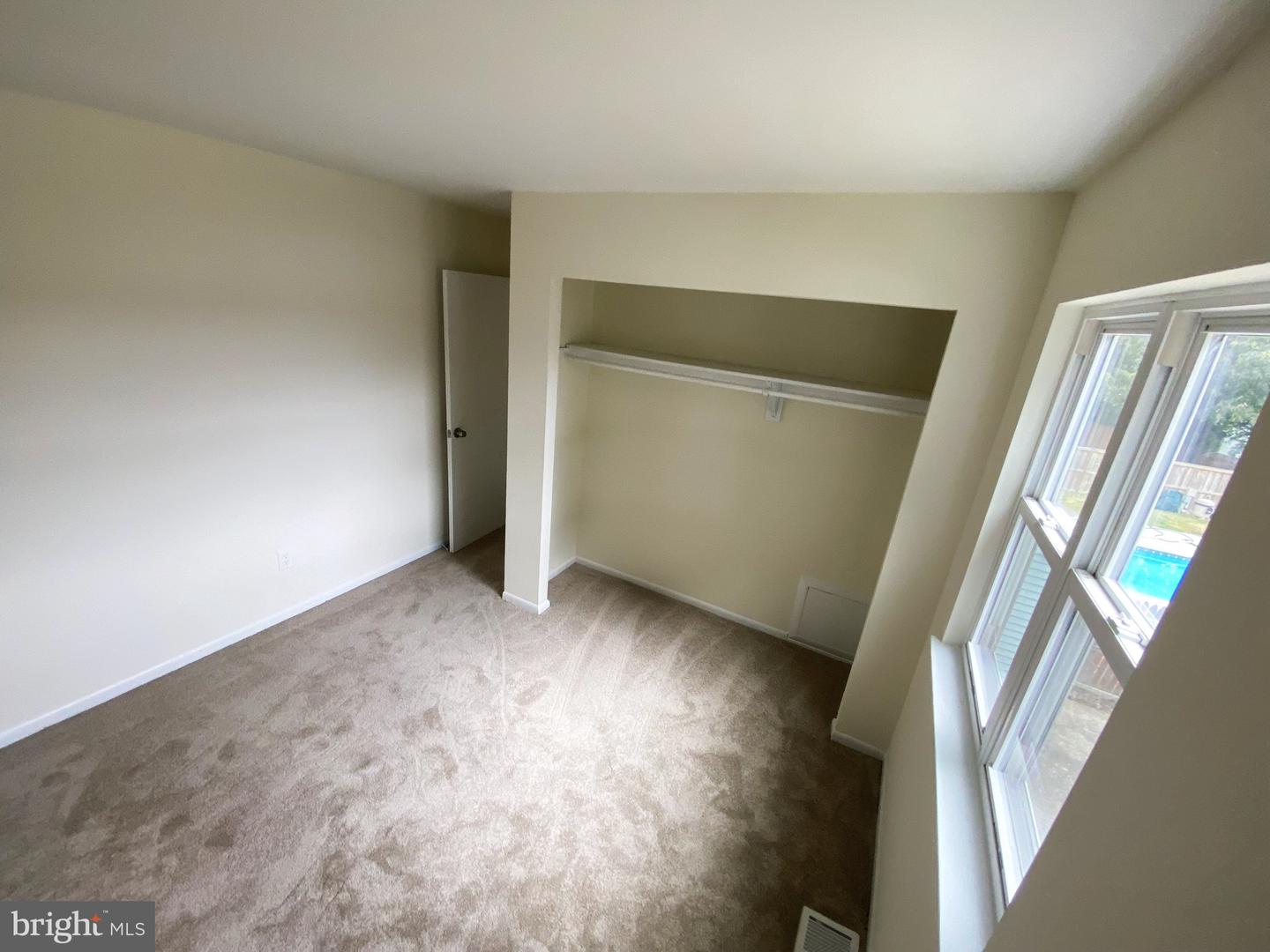 7707 Queens Rd Property Photo 19