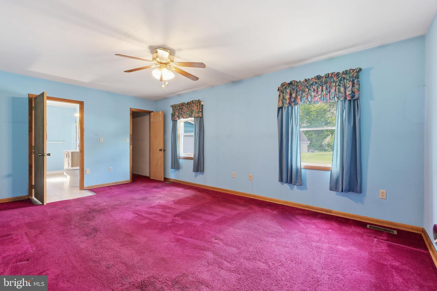 7924 Telegraph Rd Property Photo 22