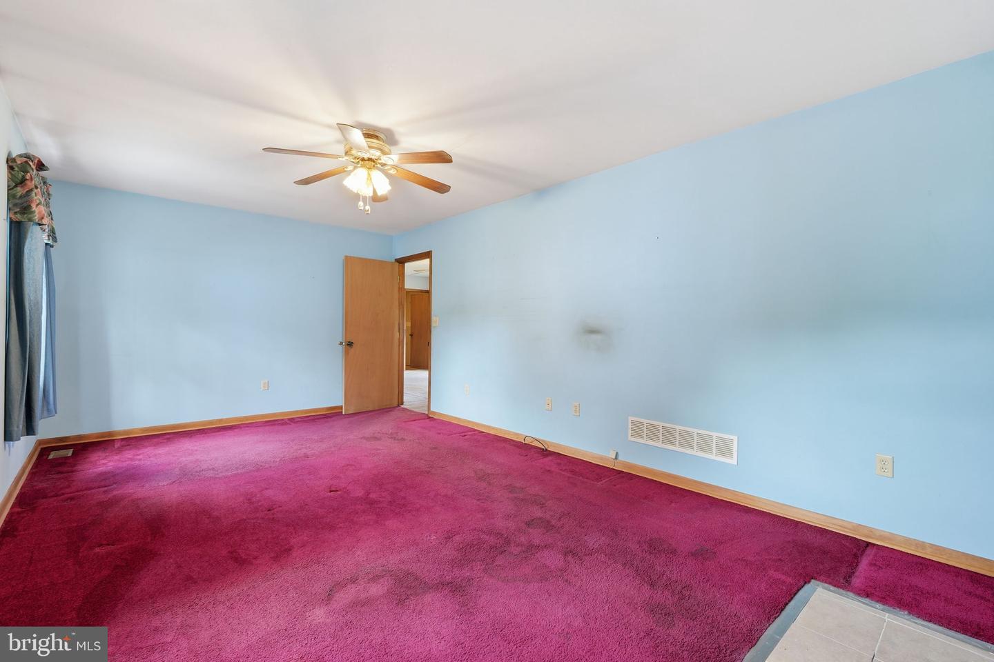 7924 Telegraph Rd Property Photo 25