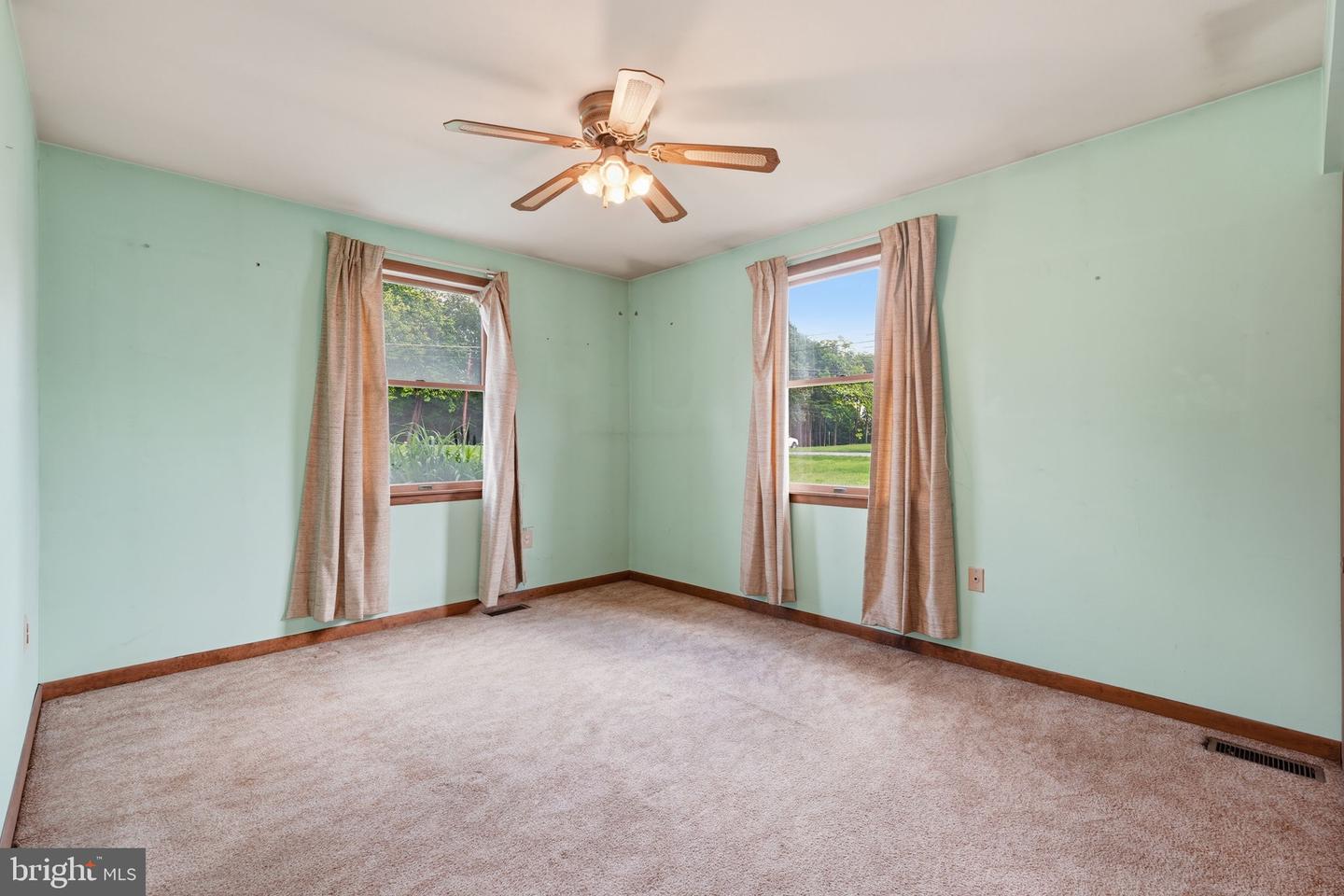 7924 Telegraph Rd Property Photo 28