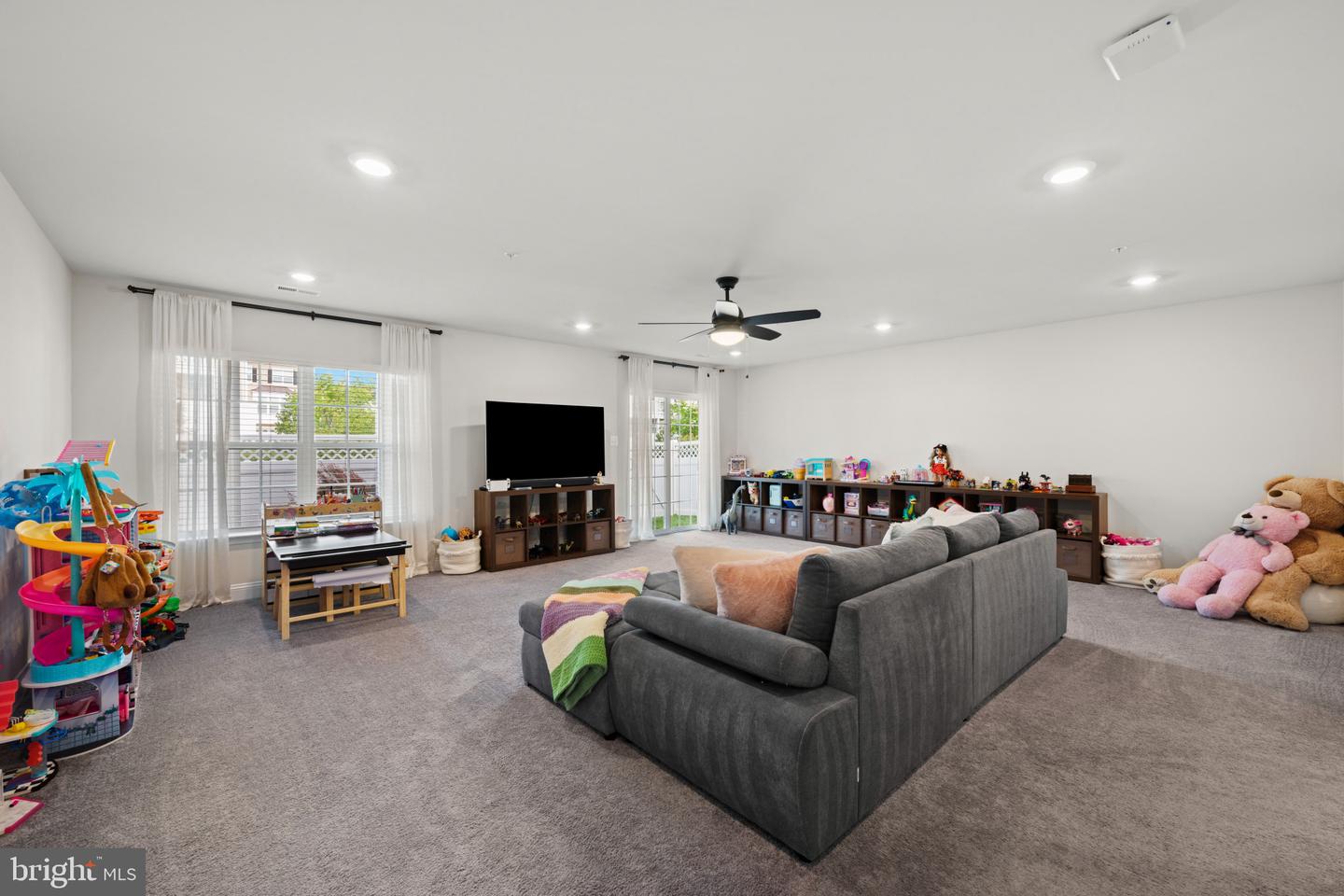2763 Lady Slipper Rd Property Photo 25