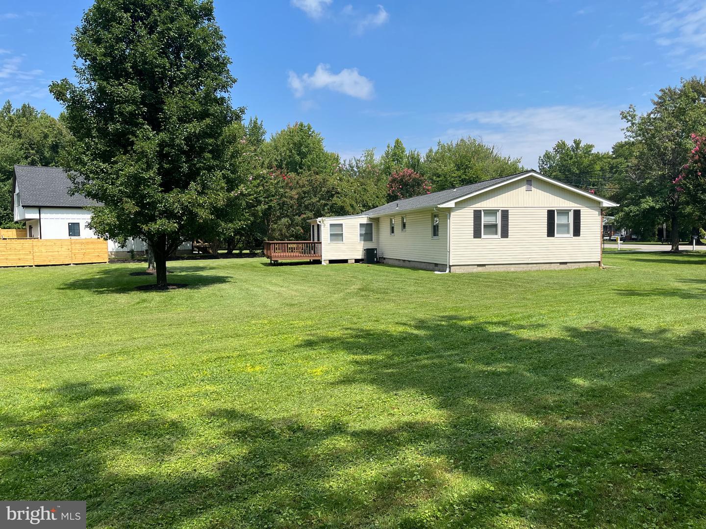 6066 Shady Side Rd Property Photo 5