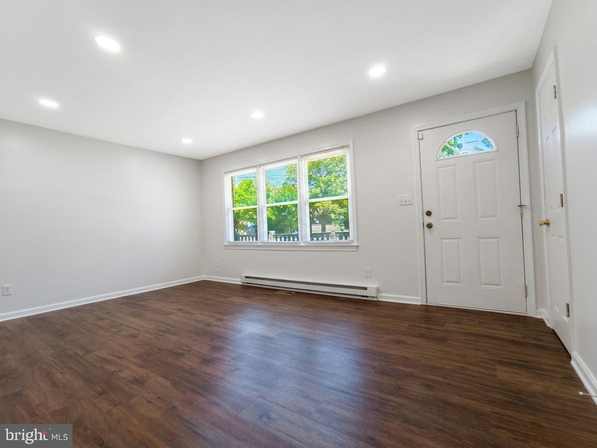 6066 Shady Side Rd Property Photo 12