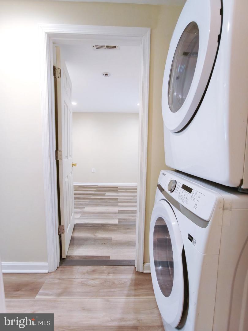 6066 Shady Side Rd Property Photo 57