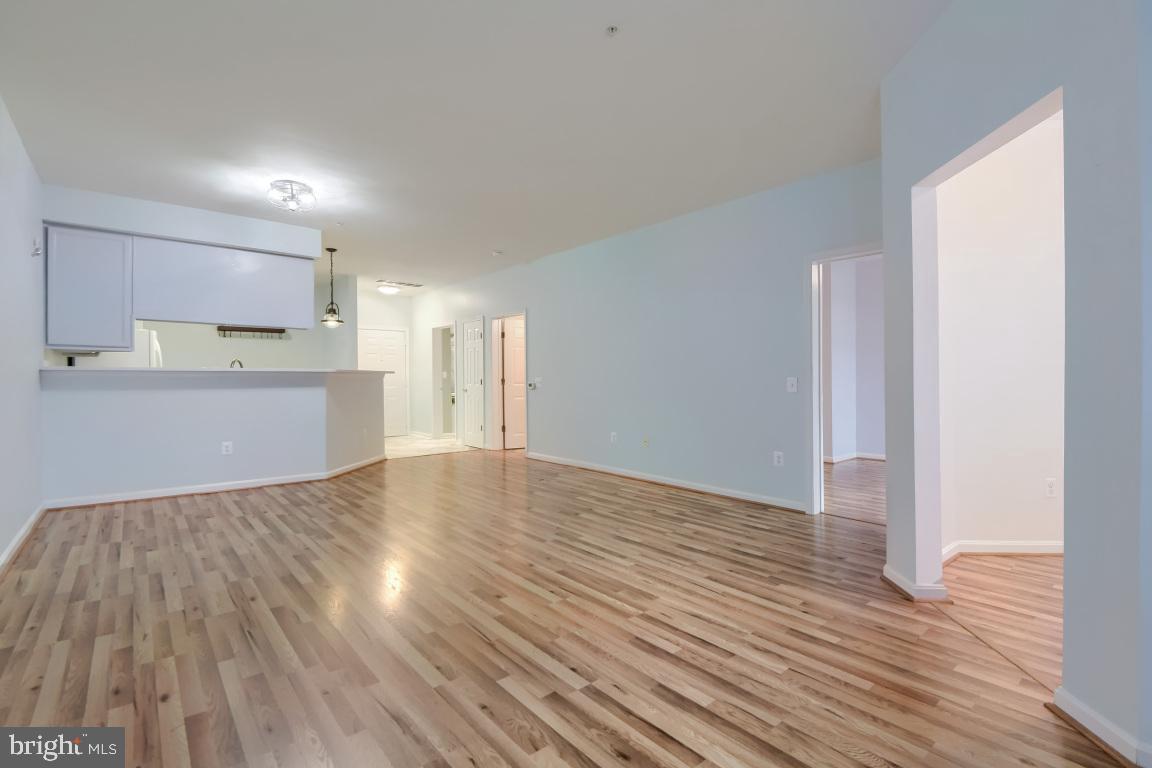 2604 Chapel Lake Dr #104 Property Photo 11