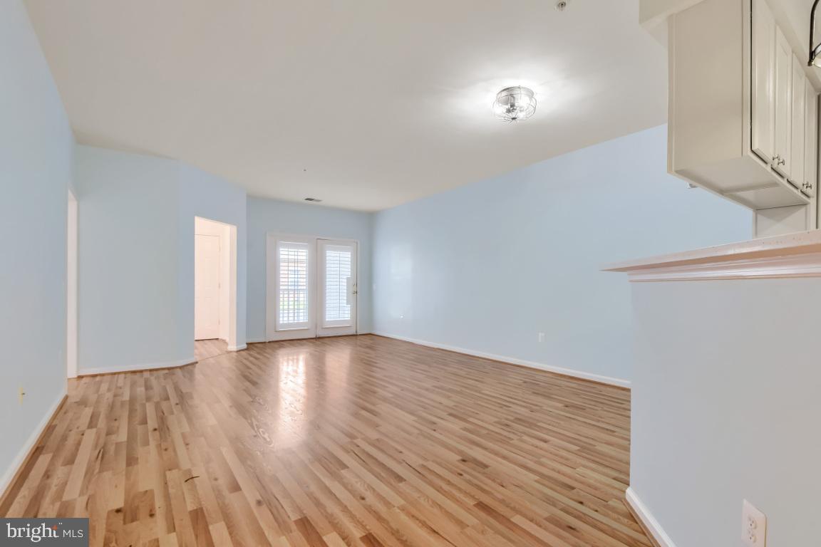 2604 Chapel Lake Dr #104 Property Photo 16