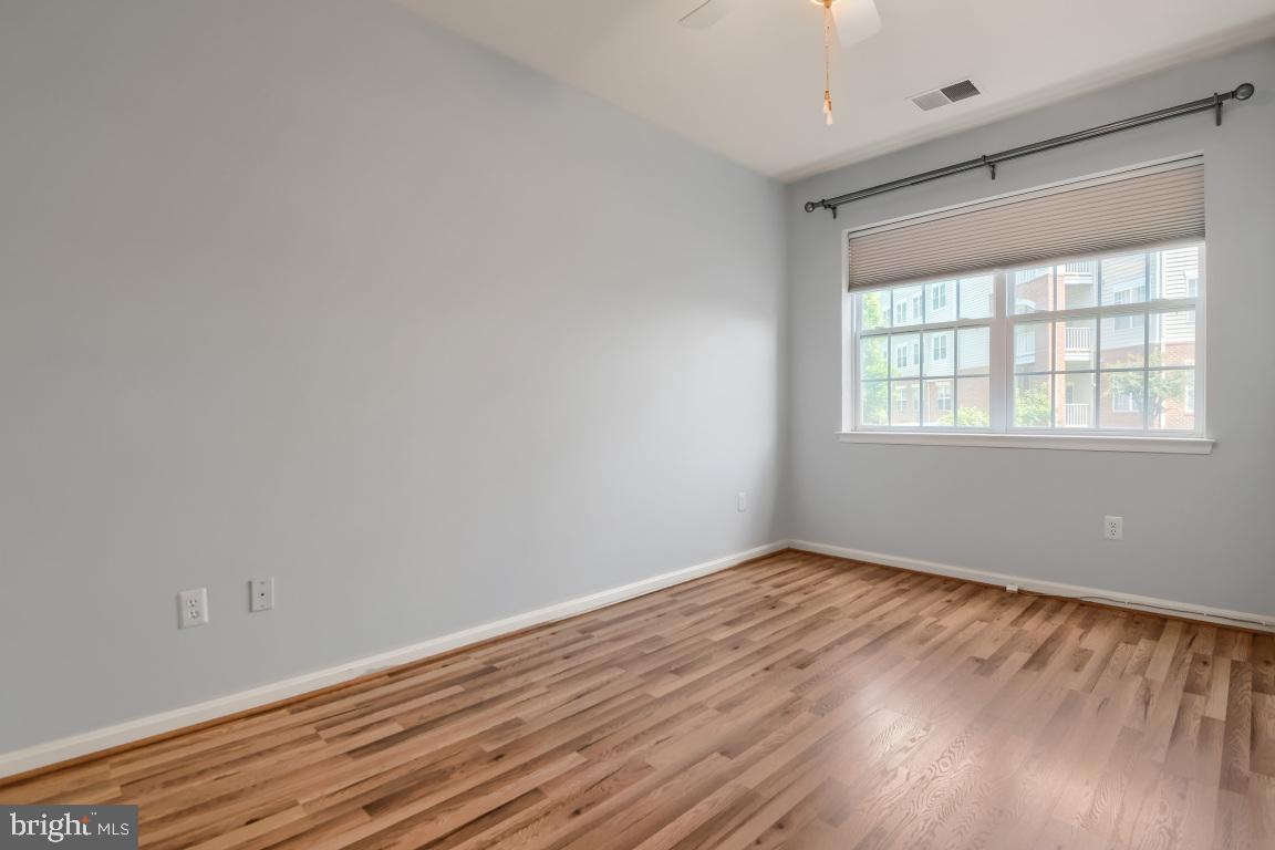 2604 Chapel Lake Dr #104 Property Photo 20