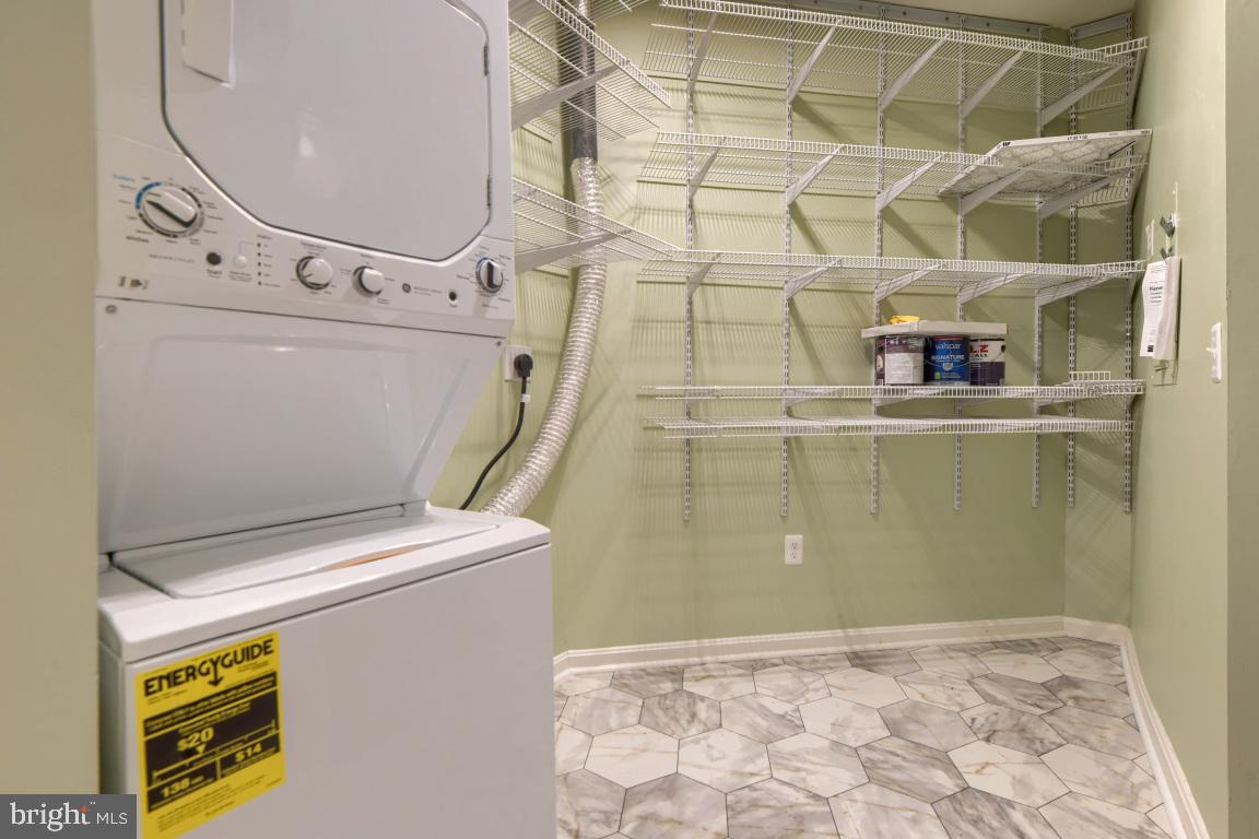 2604 Chapel Lake Dr #104 Property Photo 28