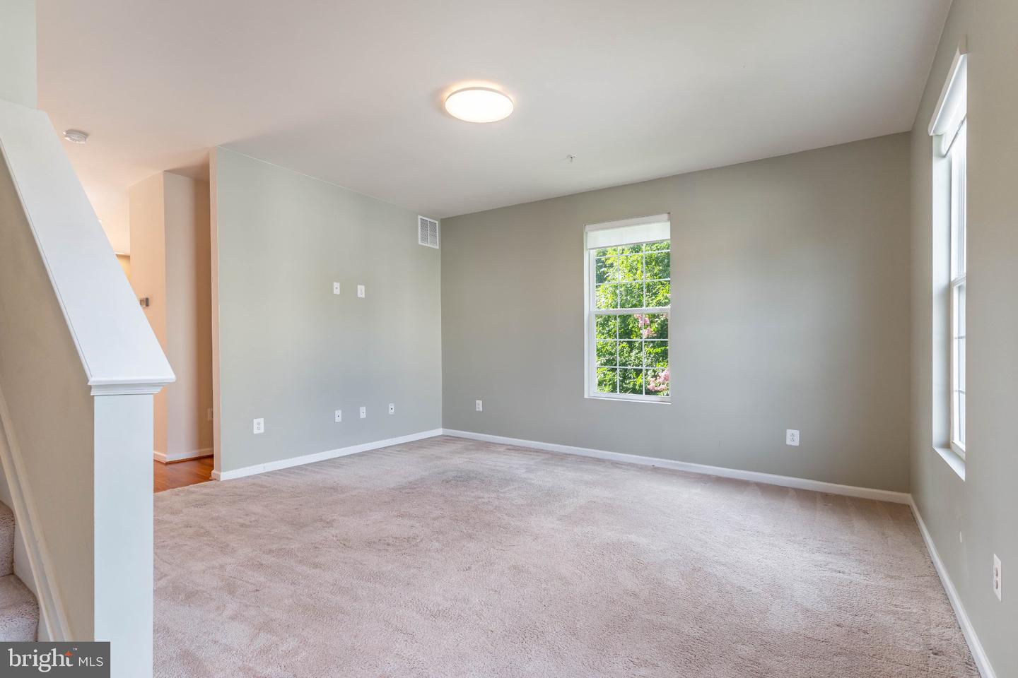 7427 Willow View Ln Property Photo 22