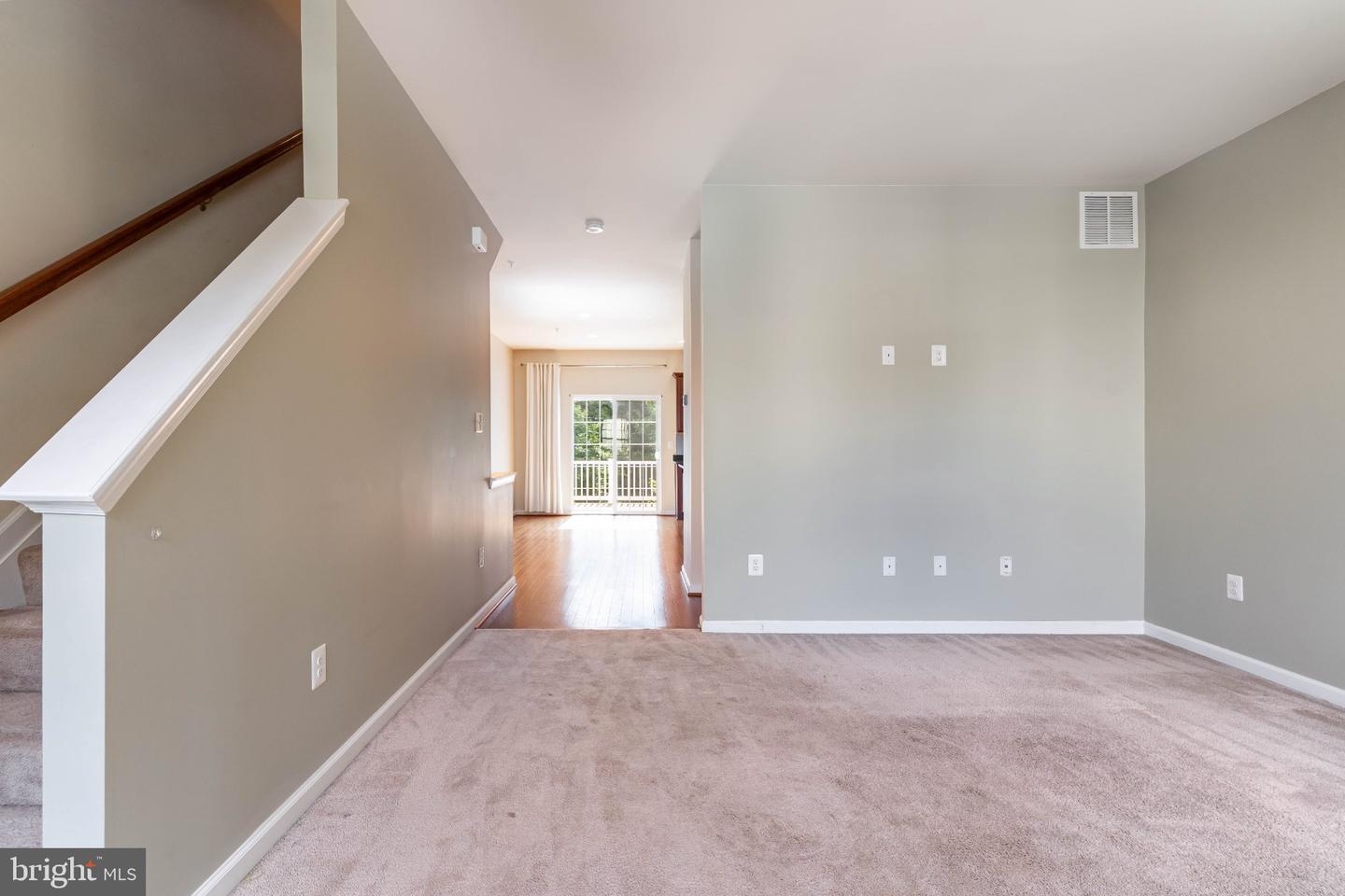 7427 Willow View Ln Property Photo 24