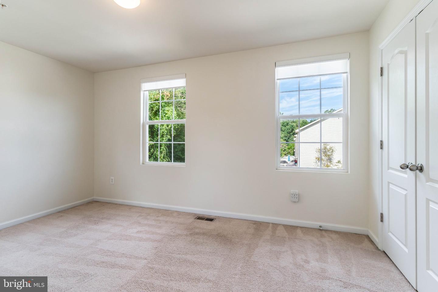 7427 Willow View Ln Property Photo 53