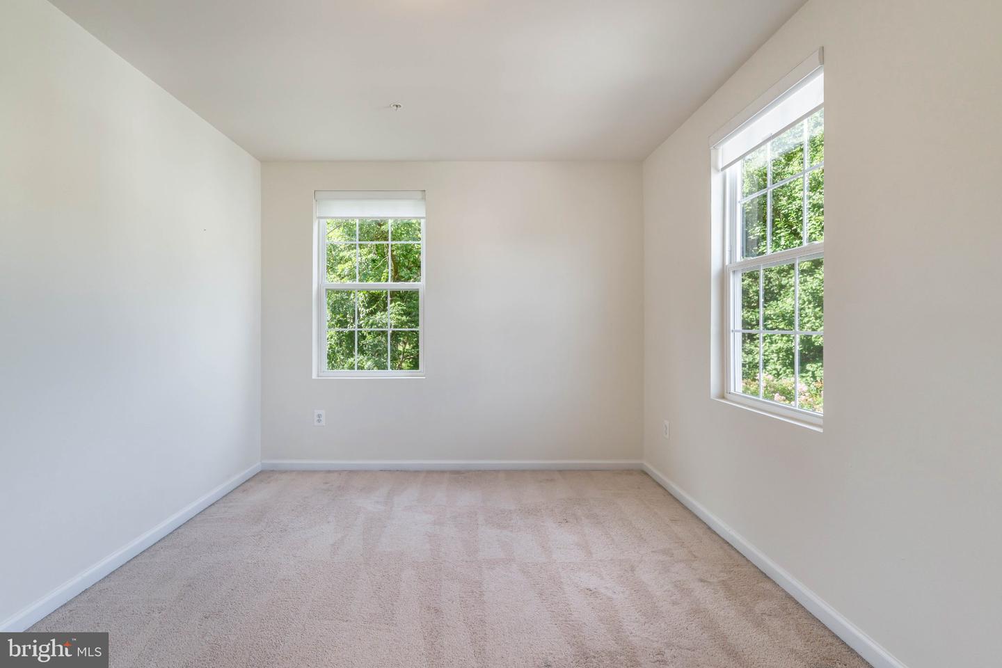 7427 Willow View Ln Property Photo 54