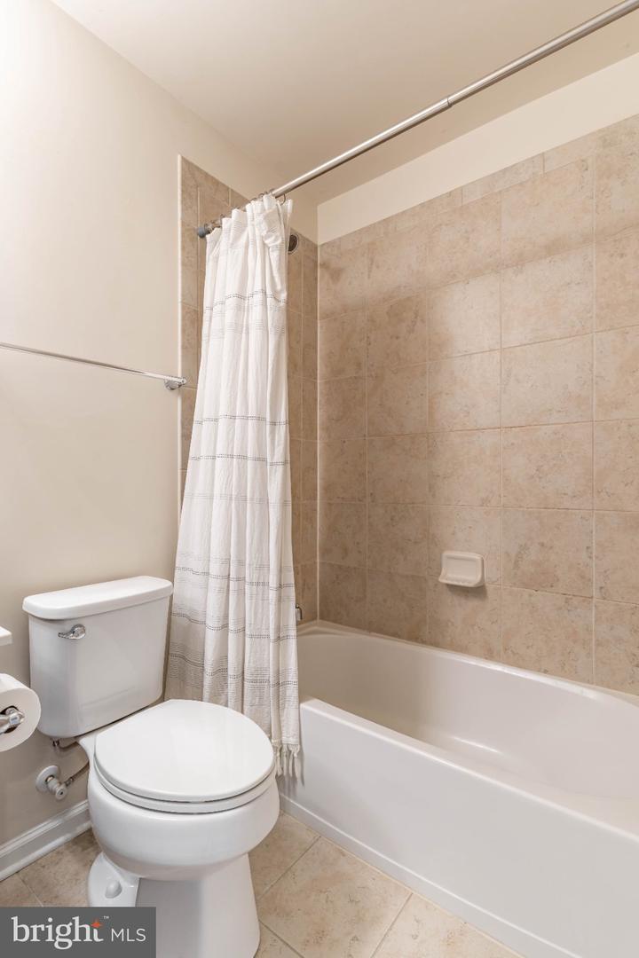 7427 Willow View Ln Property Photo 57