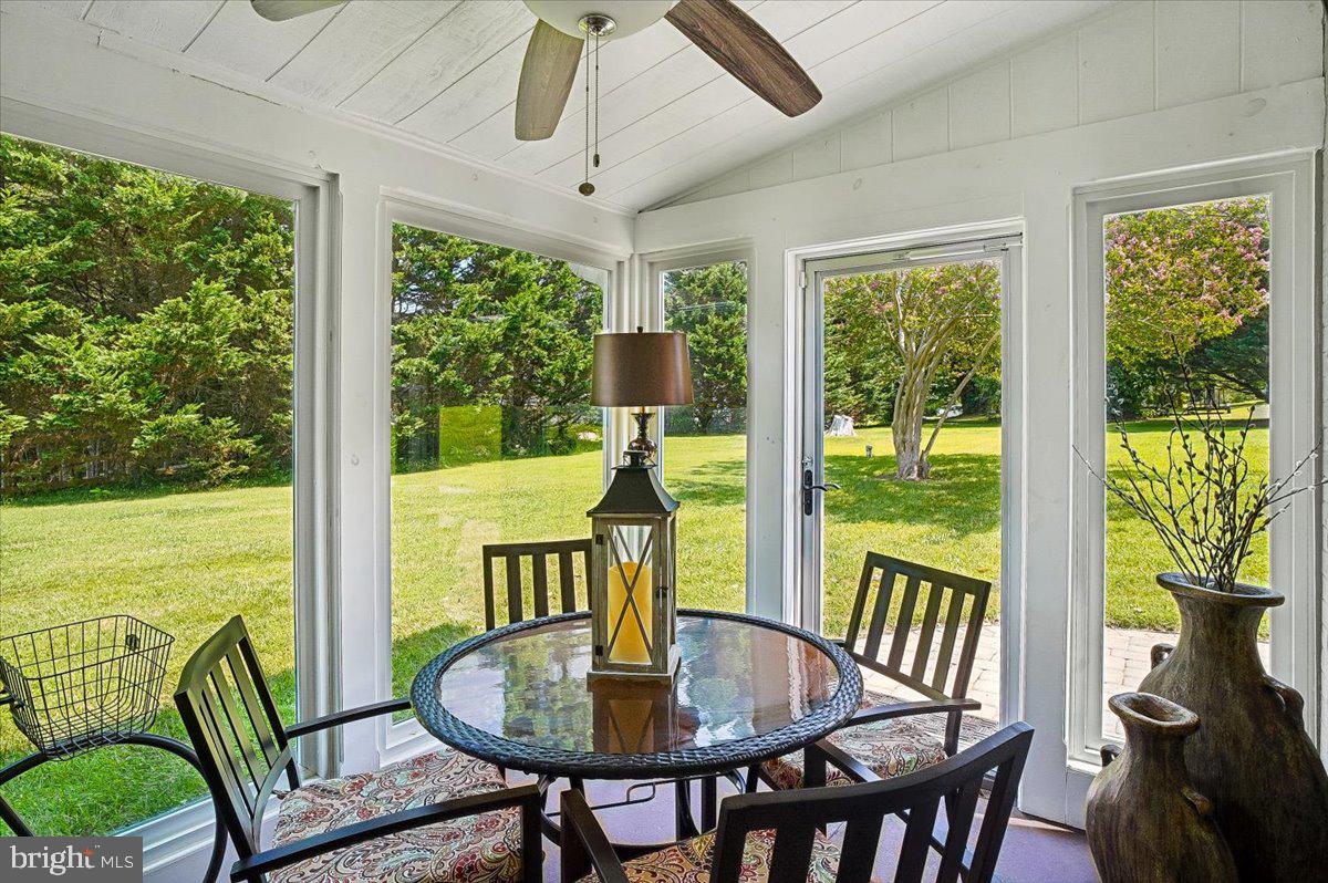 6271 Solomons Island Rd Property Photo 31