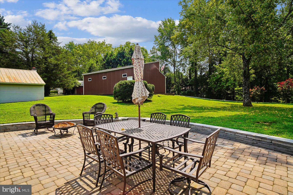 6271 Solomons Island Rd Property Photo 33