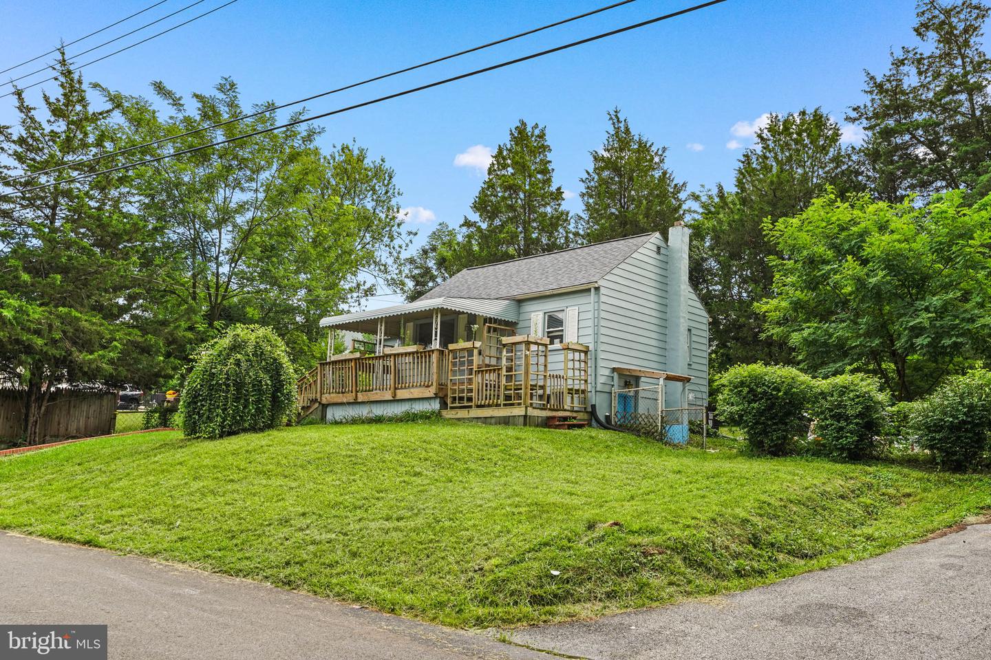 1209 Gloria Ave Property Photo 1