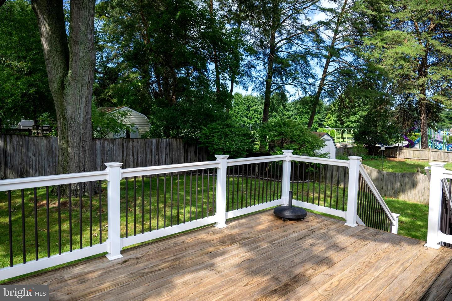 2932 Crystal Palace Ln Property Photo 6