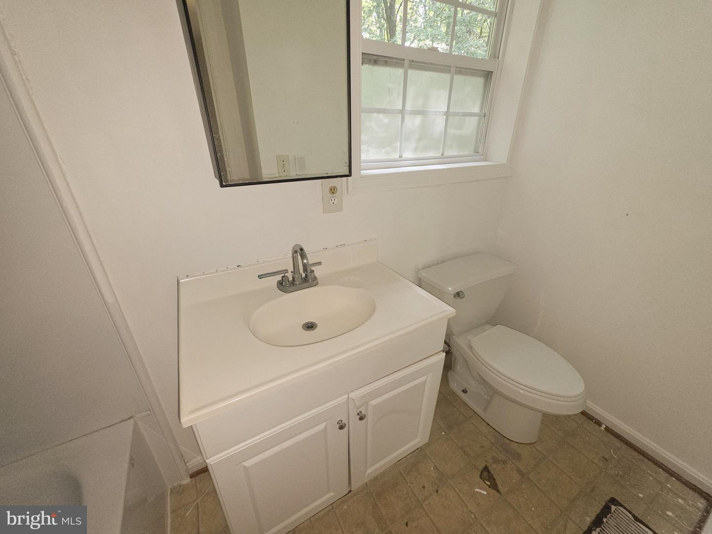 8111 Beverly Rd Property Photo 20