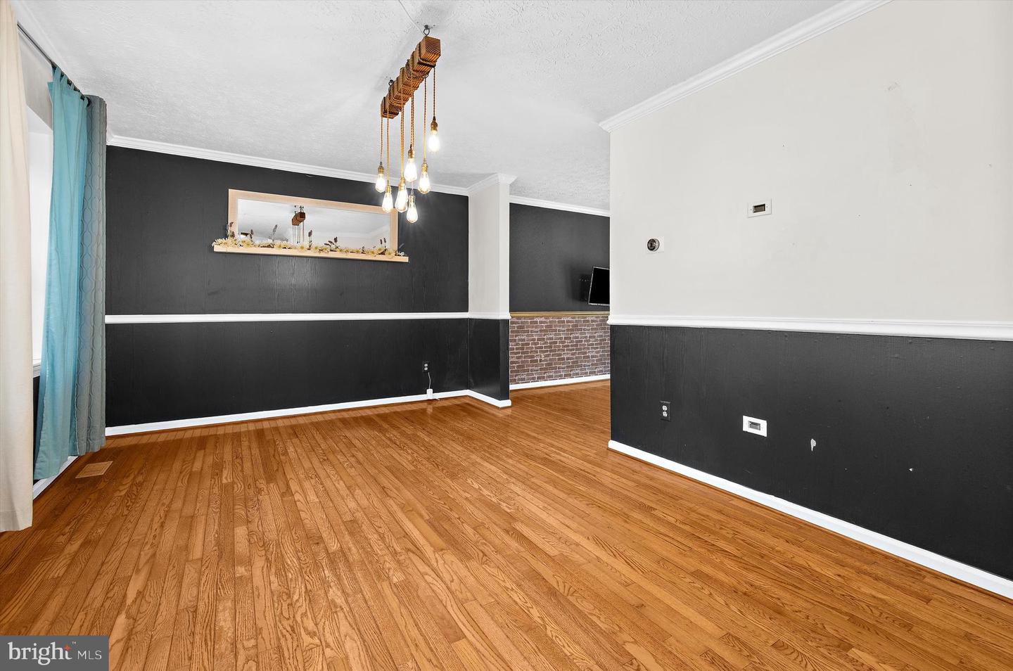 1718 Severn Rd Property Photo 9