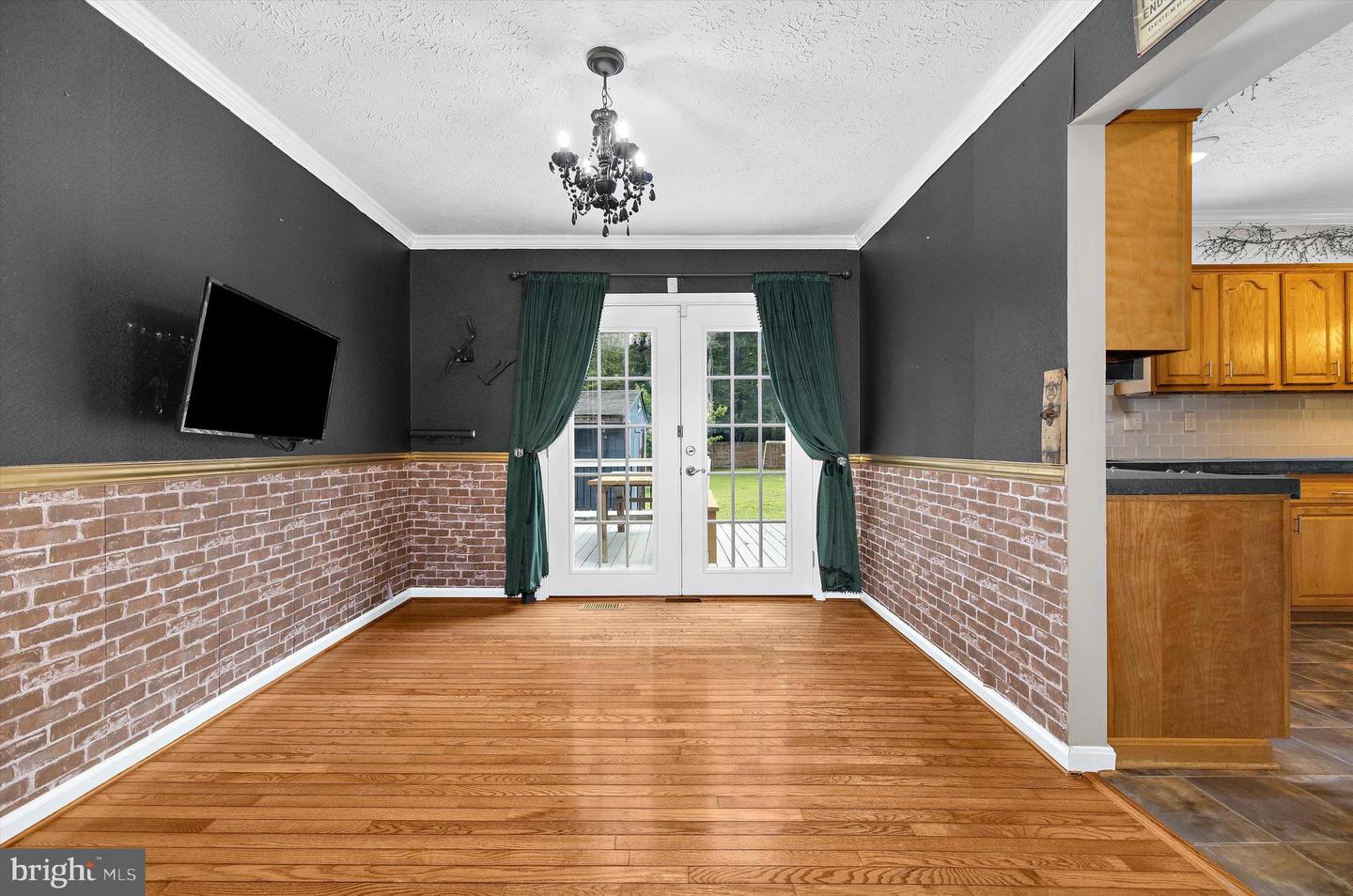 1718 Severn Rd Property Photo 12