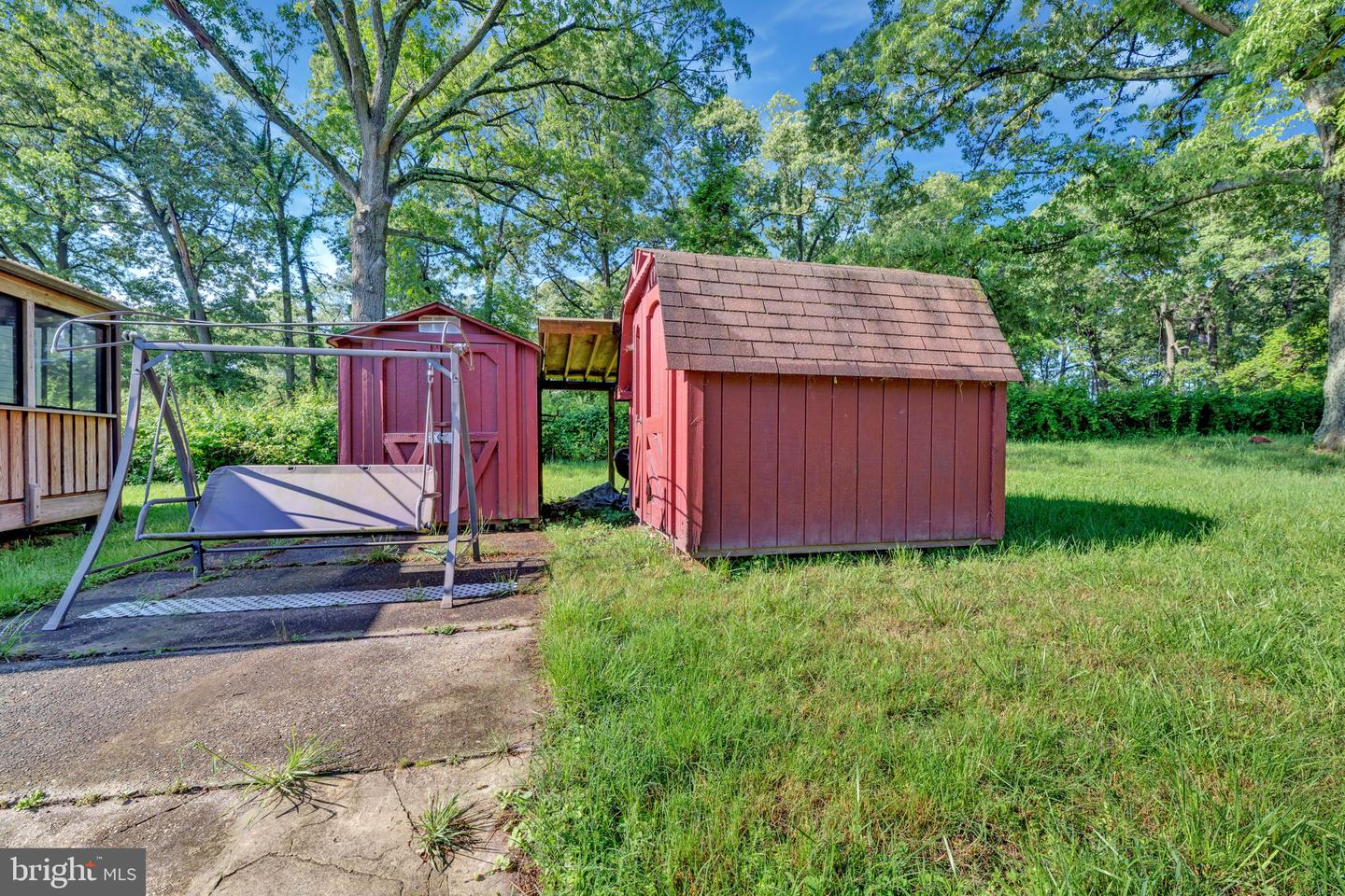 8206 Waterford Rd Property Photo 3