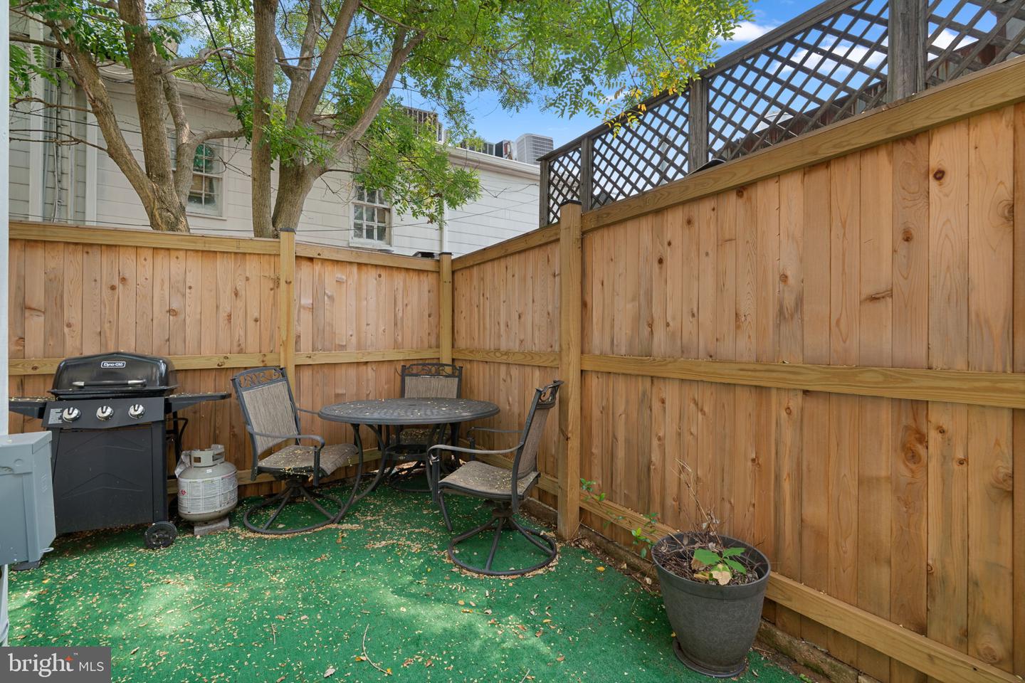145 Prince George St Property Photo 41