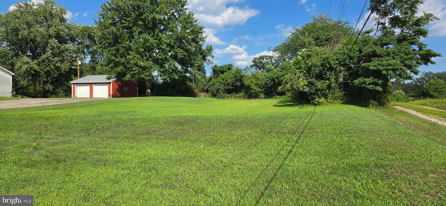 3585 Riva Rd Property Photo 10