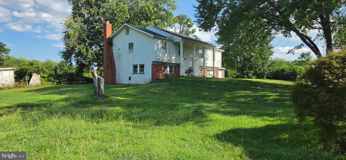 3585 Riva Rd Property Photo 17