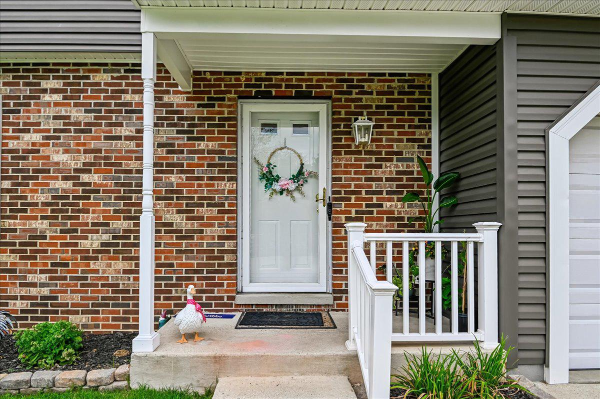 2894 Dungate Ct Property Photo 2