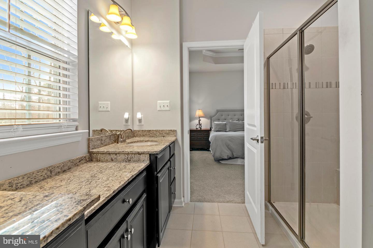 8249 Hickory Hollow Dr Property Photo 18