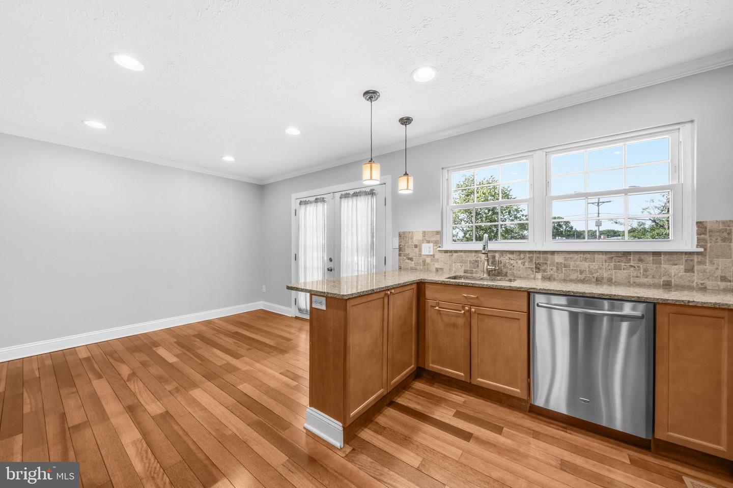 7792 Moonfall Ct Property Photo 16