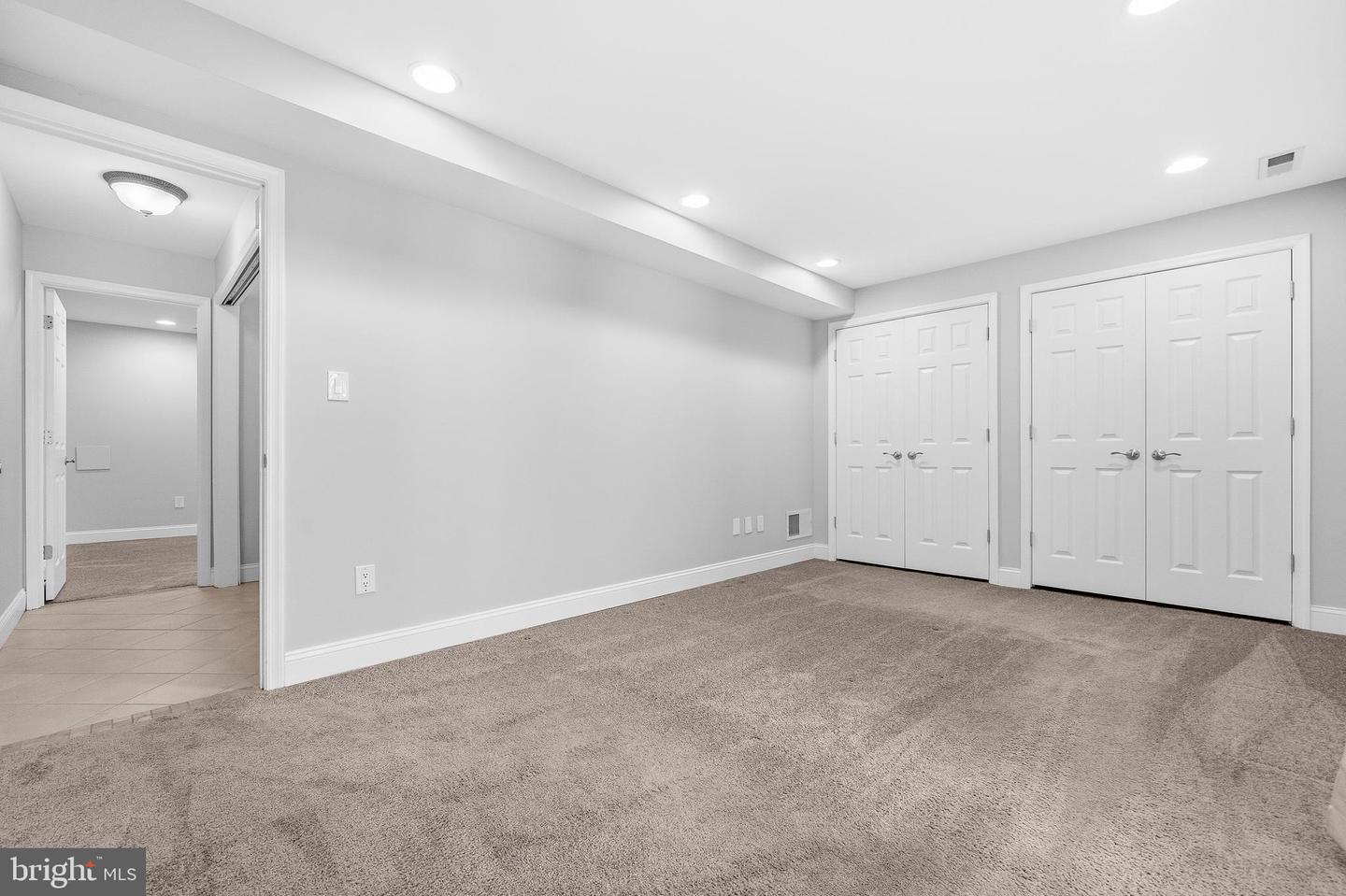 7792 Moonfall Ct Property Photo 28