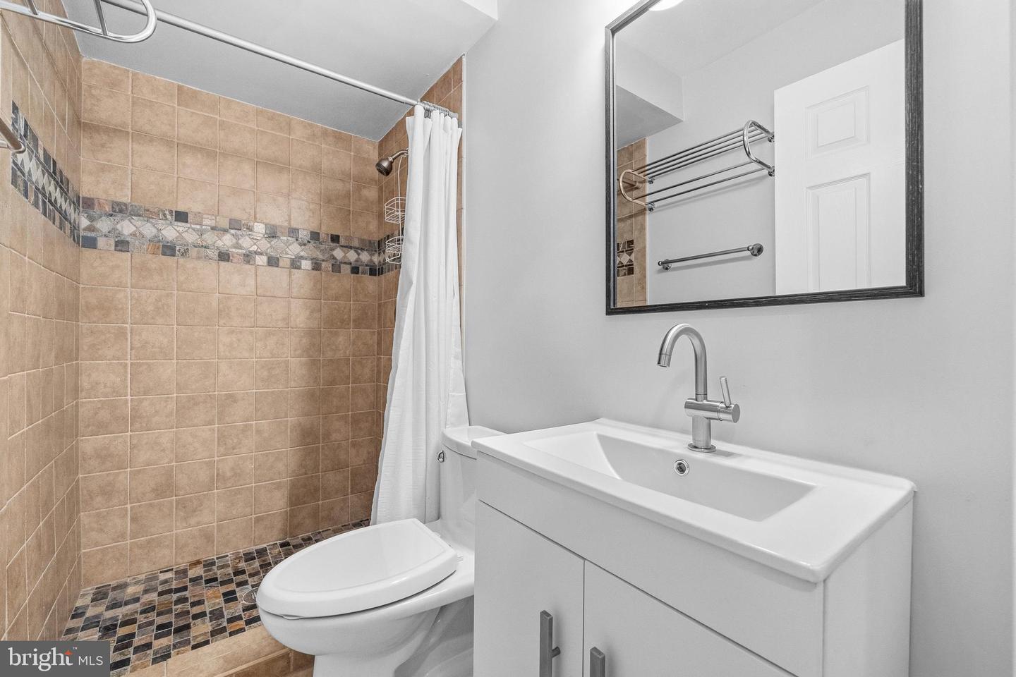 7792 Moonfall Ct Property Photo 29