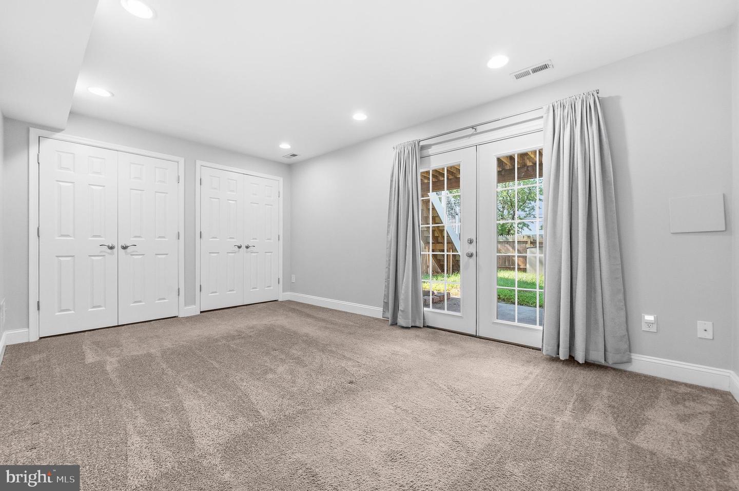 7792 Moonfall Ct Property Photo 33