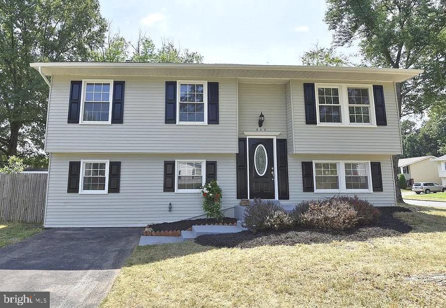 922 Fall Circle Way Property Photo 1