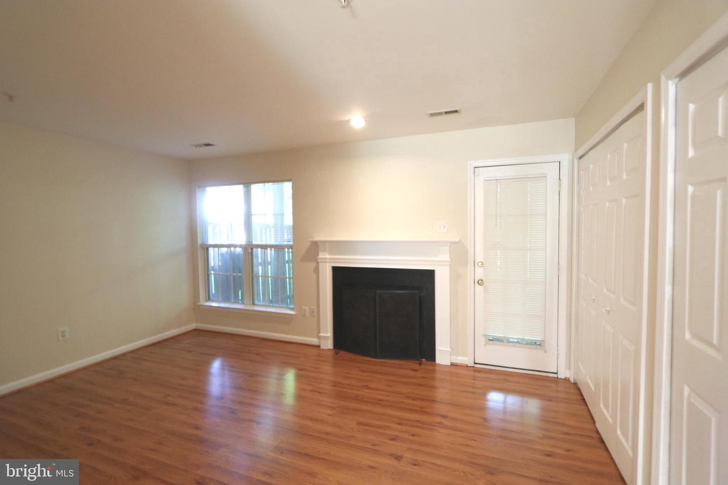 2103 Brigadier Blvd #160 Property Photo 4