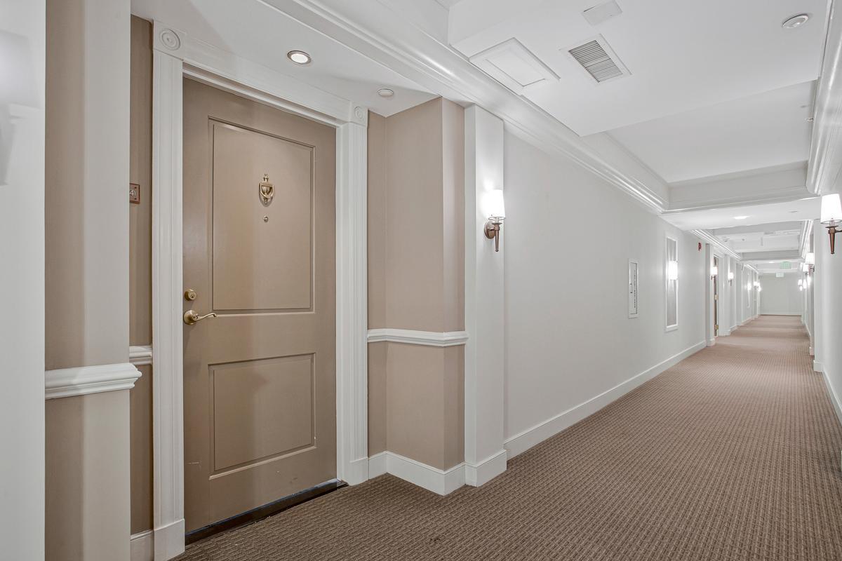 5 Park Pl #414 Property Photo 2