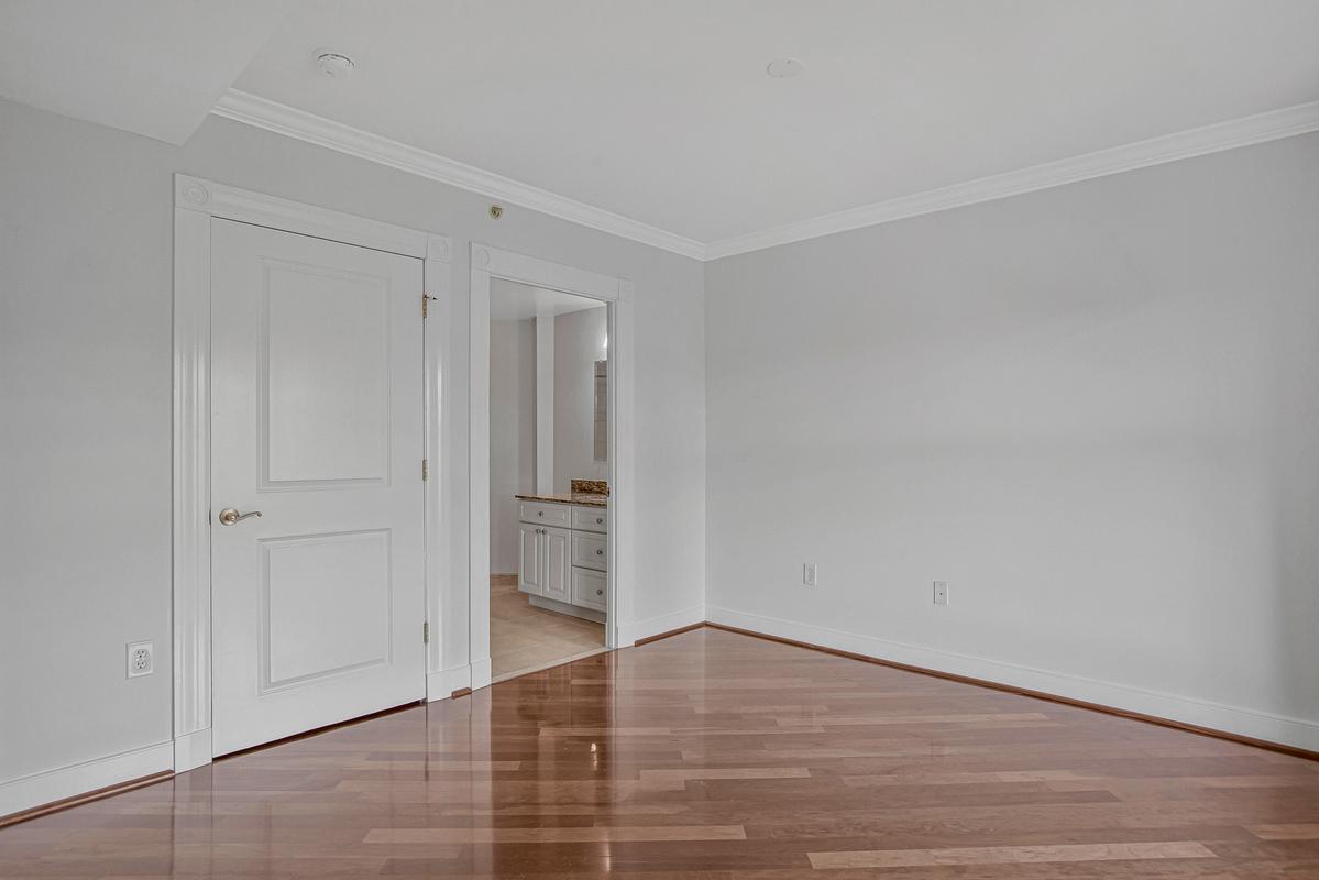 5 Park Pl #414 Property Photo 15