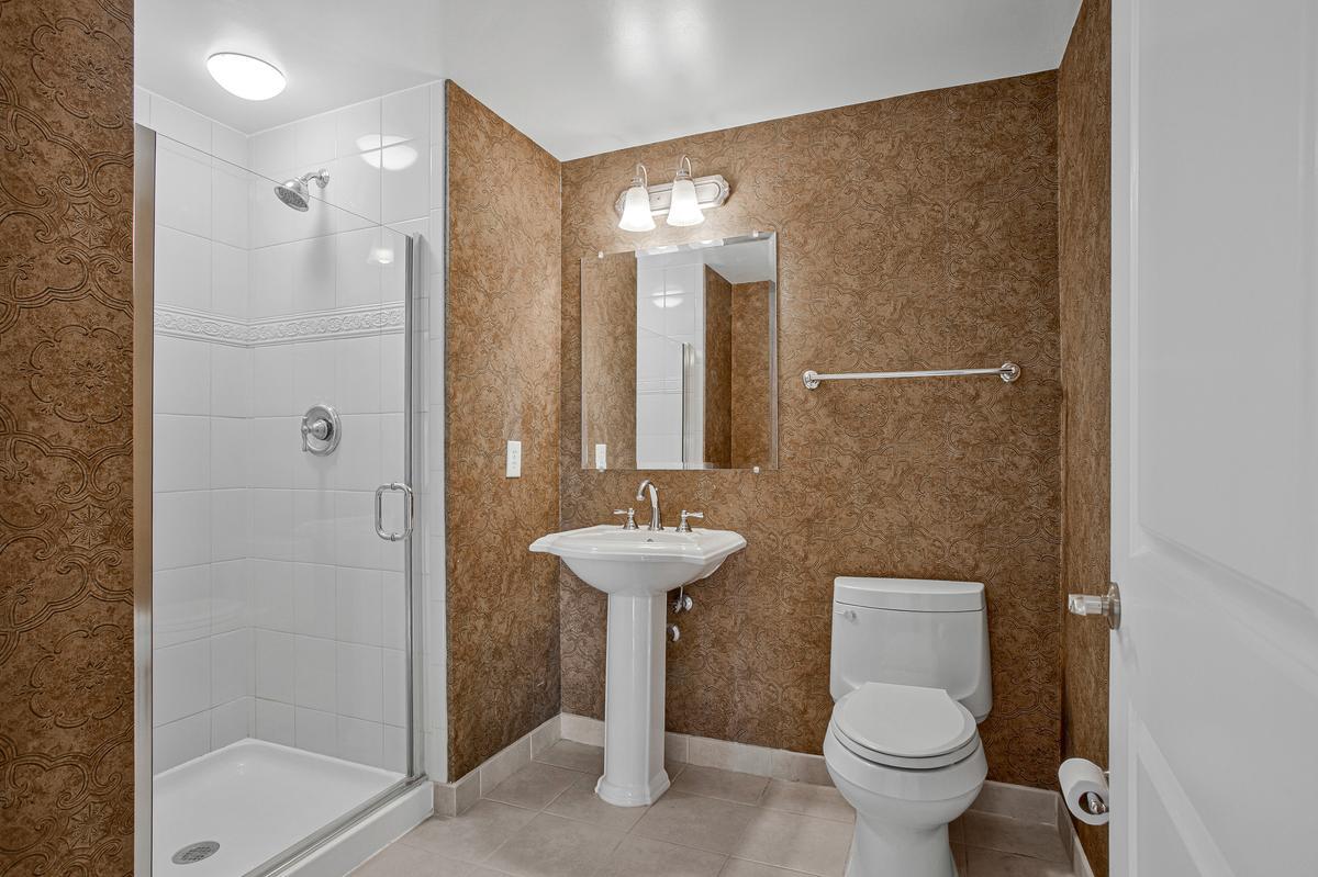5 Park Pl #414 Property Photo 23