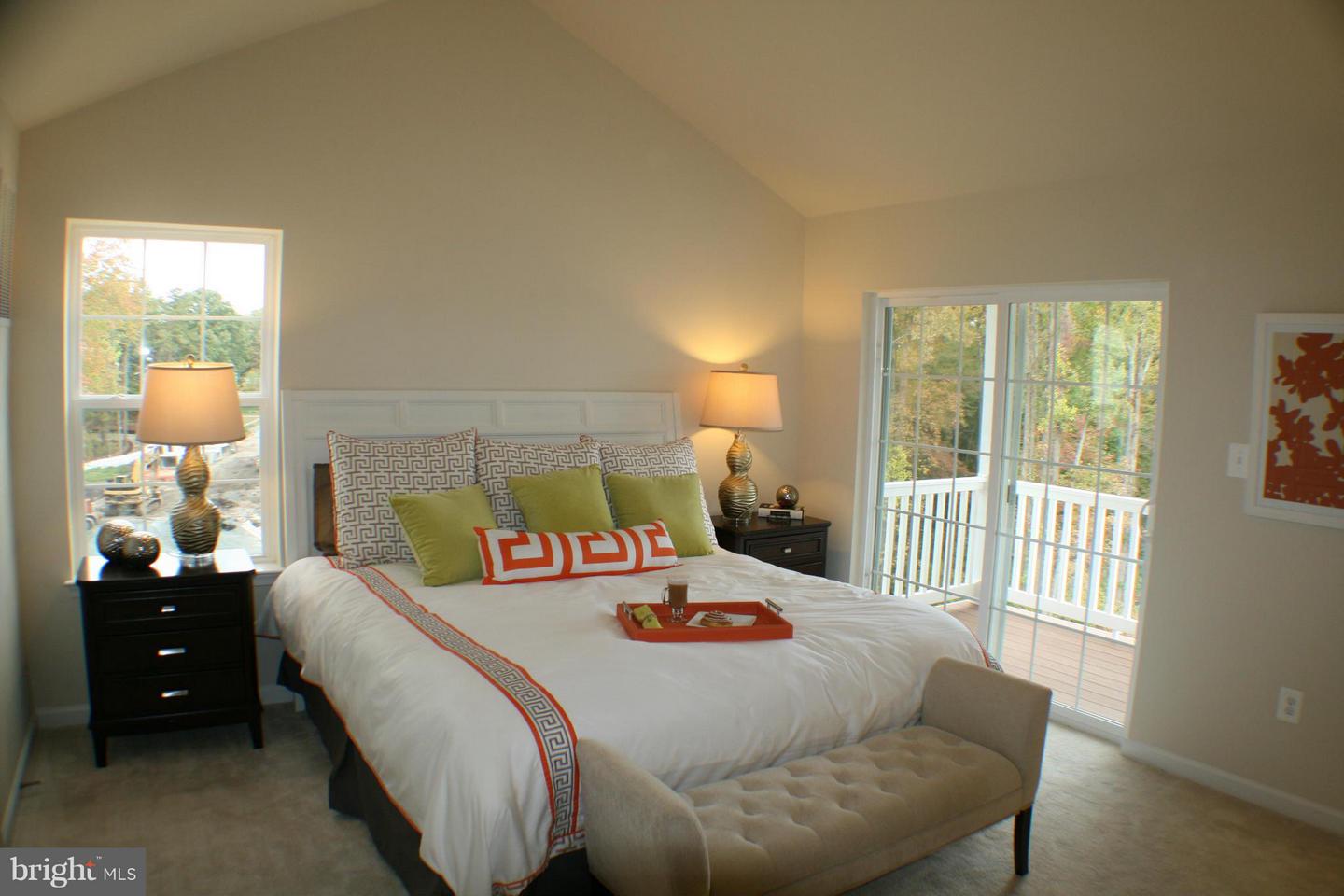 1610 Sun High Ter Property Photo 9