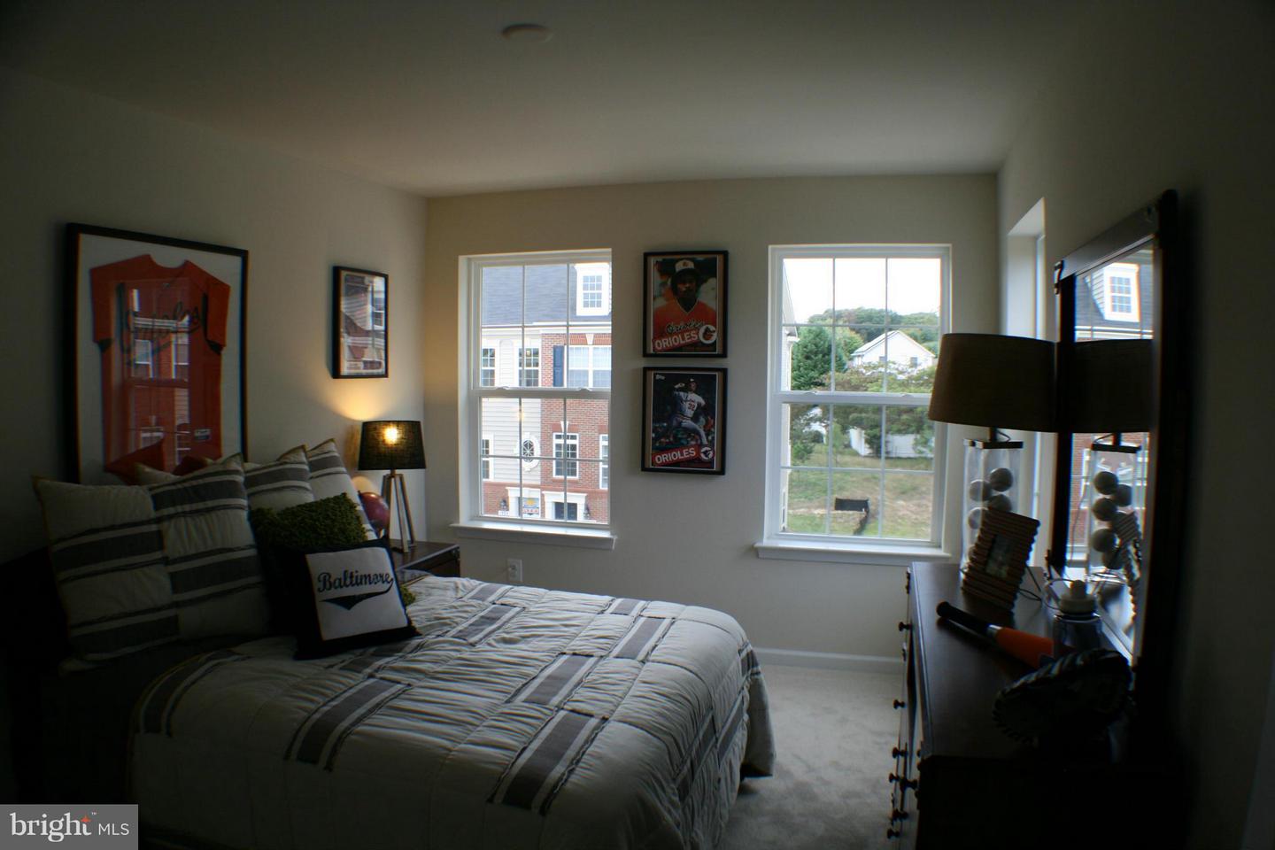1610 Sun High Ter Property Photo 17