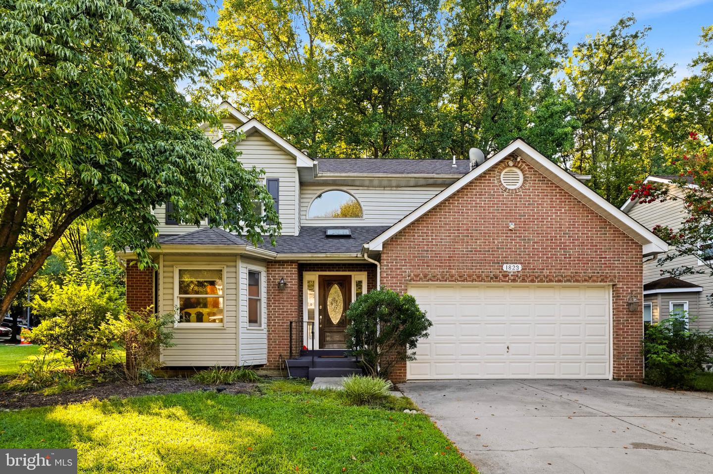 1823 Hyman Ln Property Photo 1