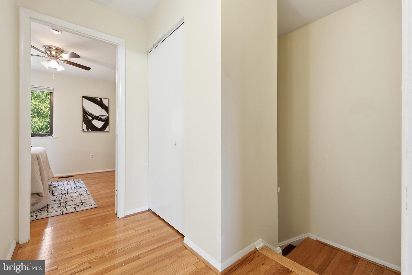 2020 Cambridge Dr Property Photo 23