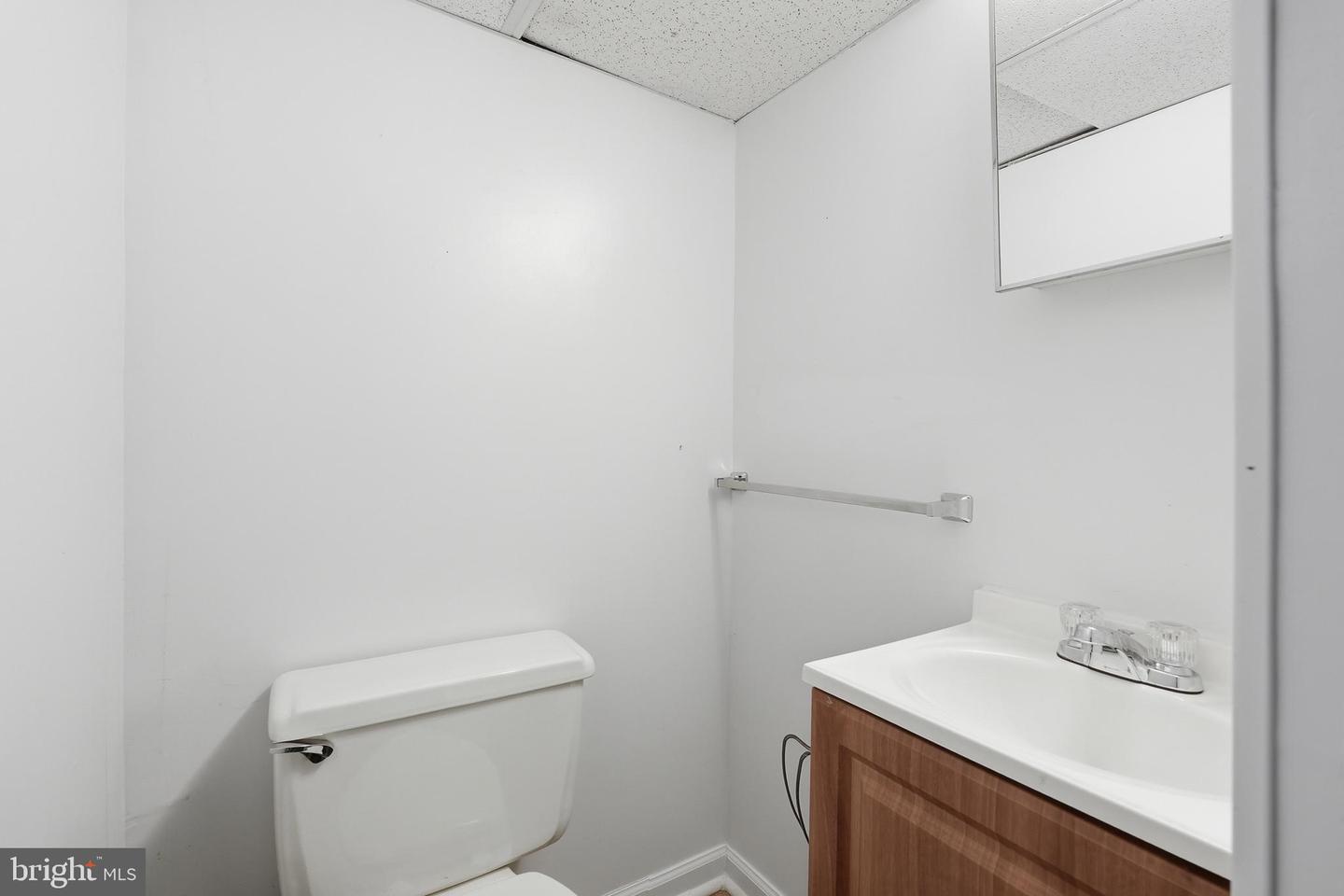 2020 Cambridge Dr Property Photo 29
