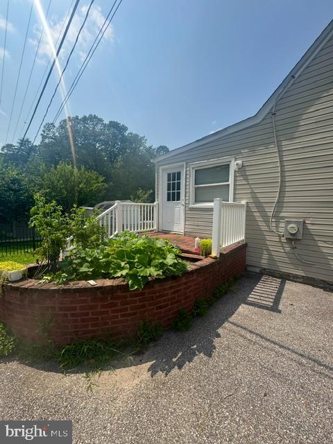 1276 Pekin Rd Property Photo 10