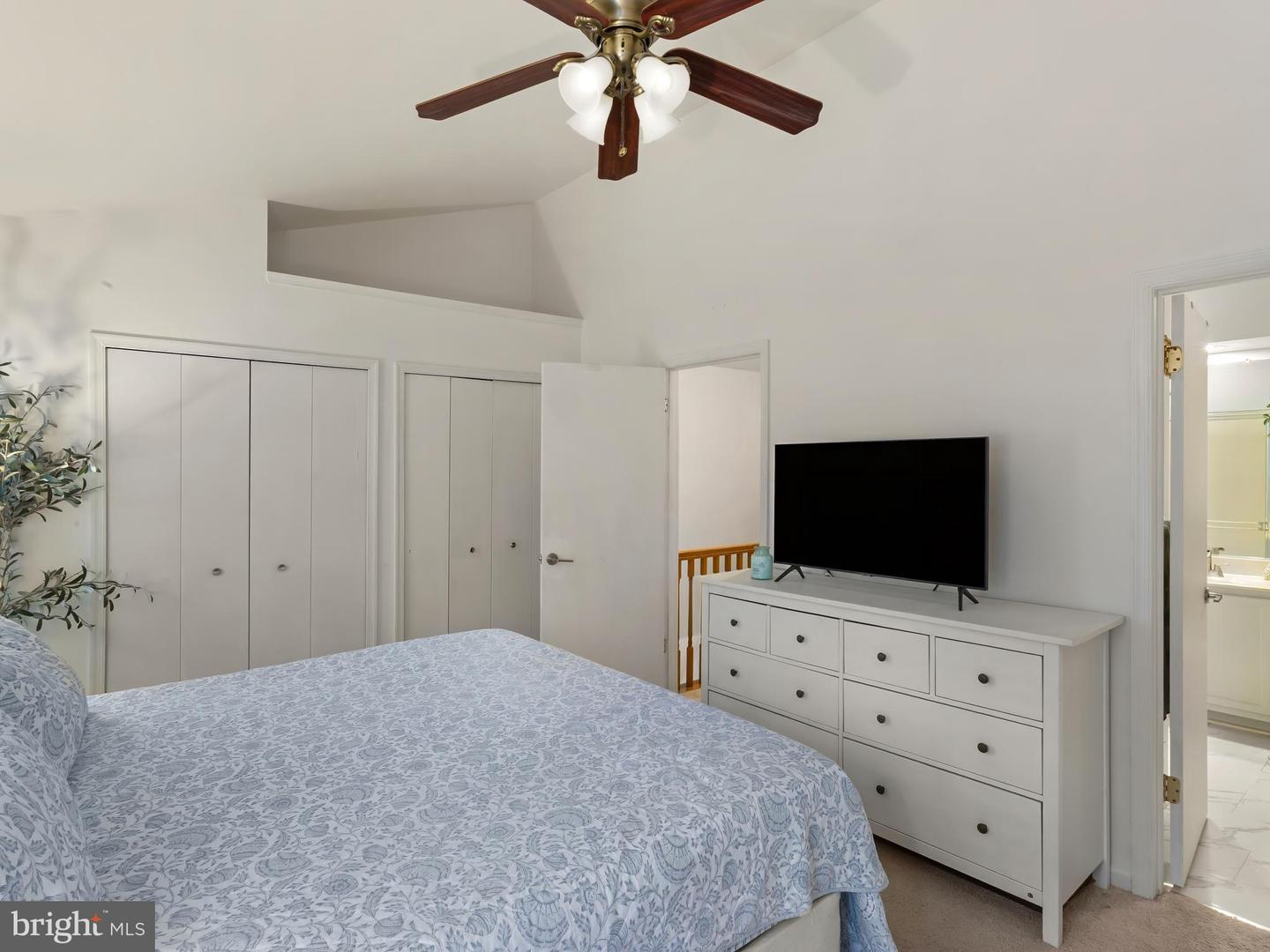 629 Lions Gate Ln Property Photo 18